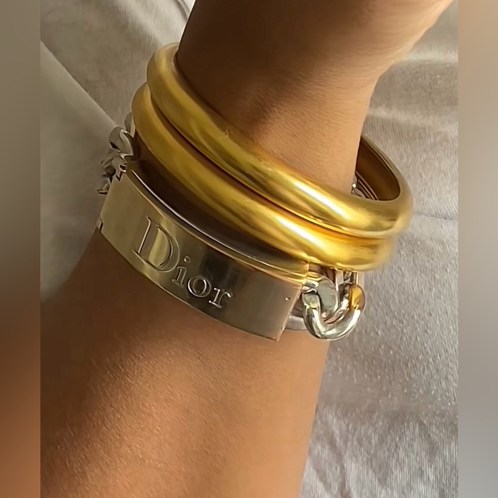VTG Christian Dior Silver Chain Link Nameplate Logo Lip Gloss ID Makeup Bracelet - Picture 15 of 16